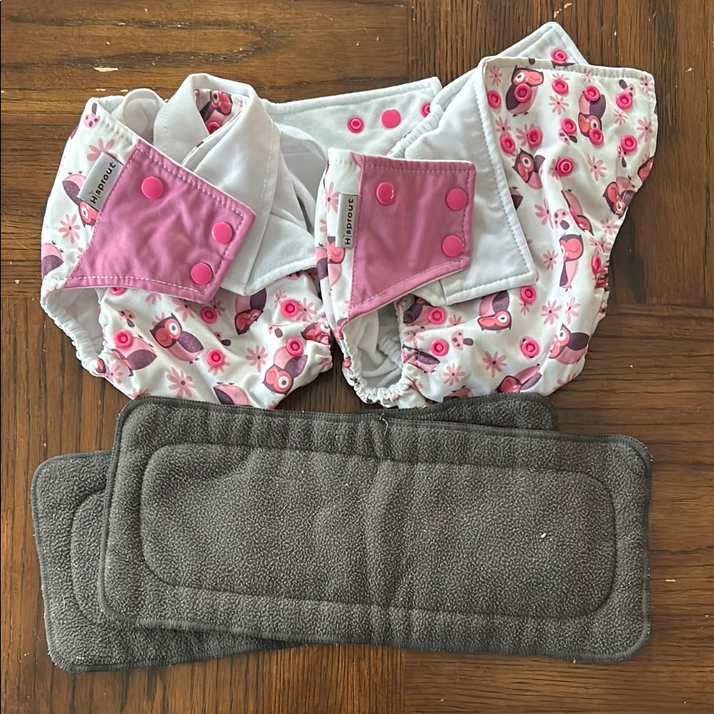 Hi sprout Cloth Diapers with inserts